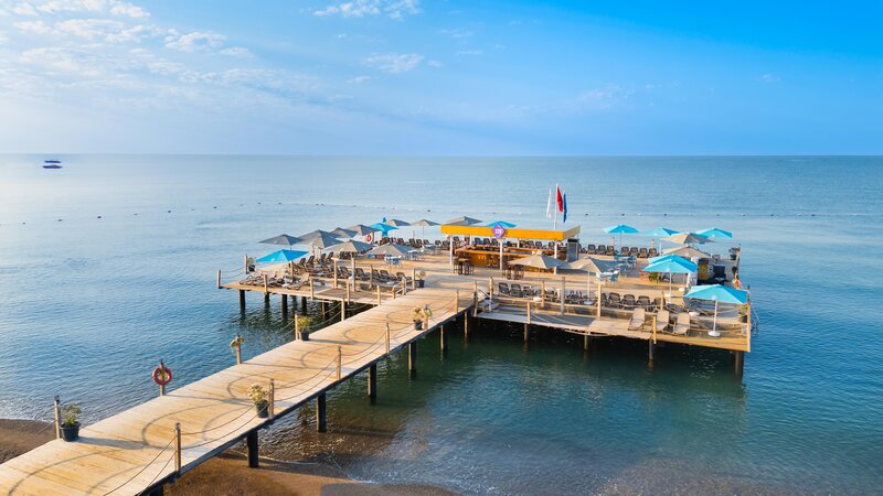 Nirvana Cosmopolitan 31