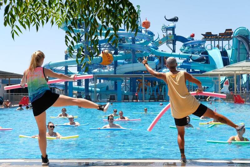 Nirvana Cosmopolitan 41