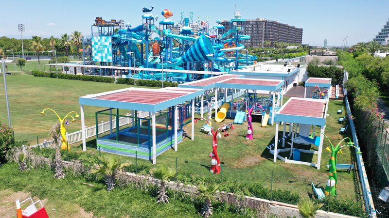 Nirvana Cosmopolitan 89