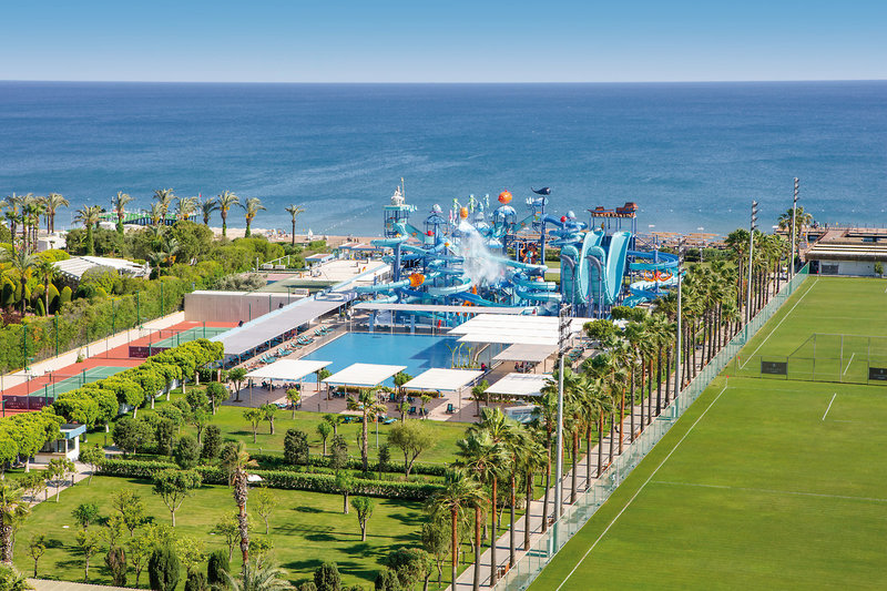 Nirvana Cosmopolitan 16