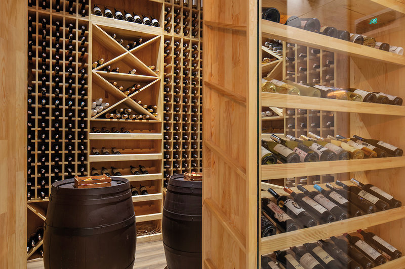 Nirvana Cosmopolitan 27