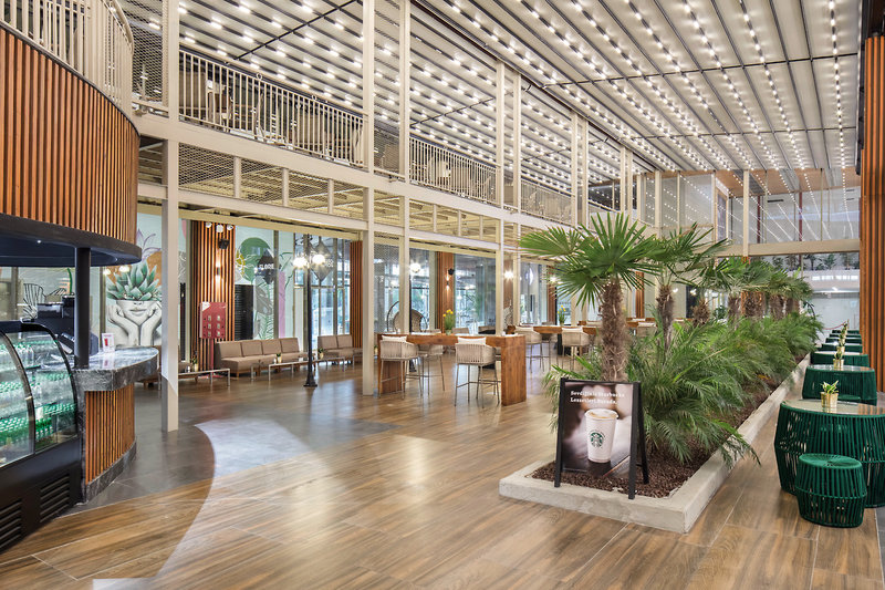 Nirvana Cosmopolitan 35