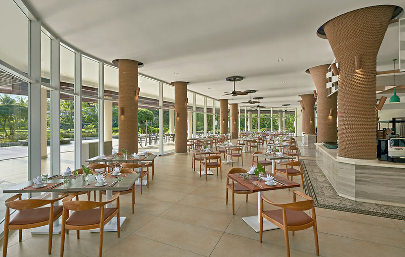 SOL by Melia Phu Quoc 12