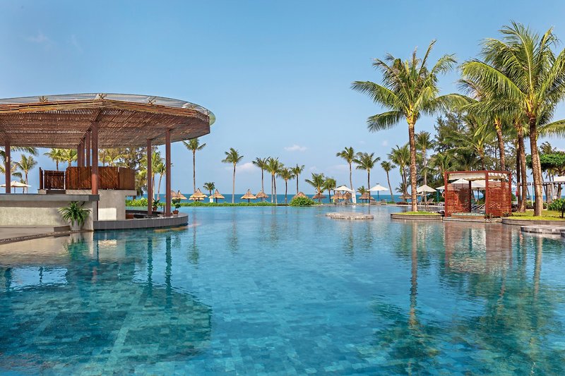 SOL by Melia Phu Quoc 8