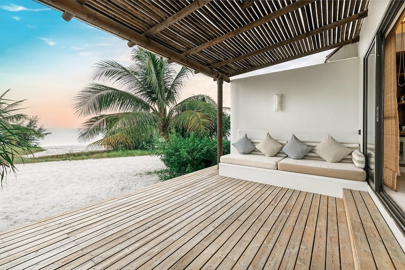 The Royal Sands - Koh Rong 15