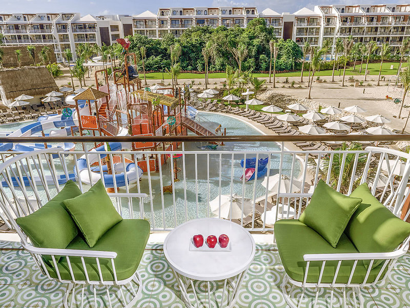 Ocean Riviera Paradise 12