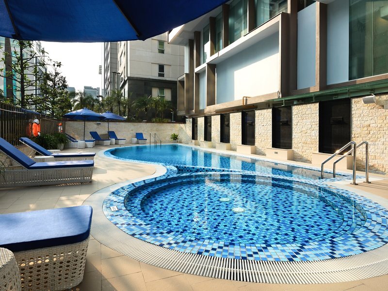 Novotel Suites Hanoi 12