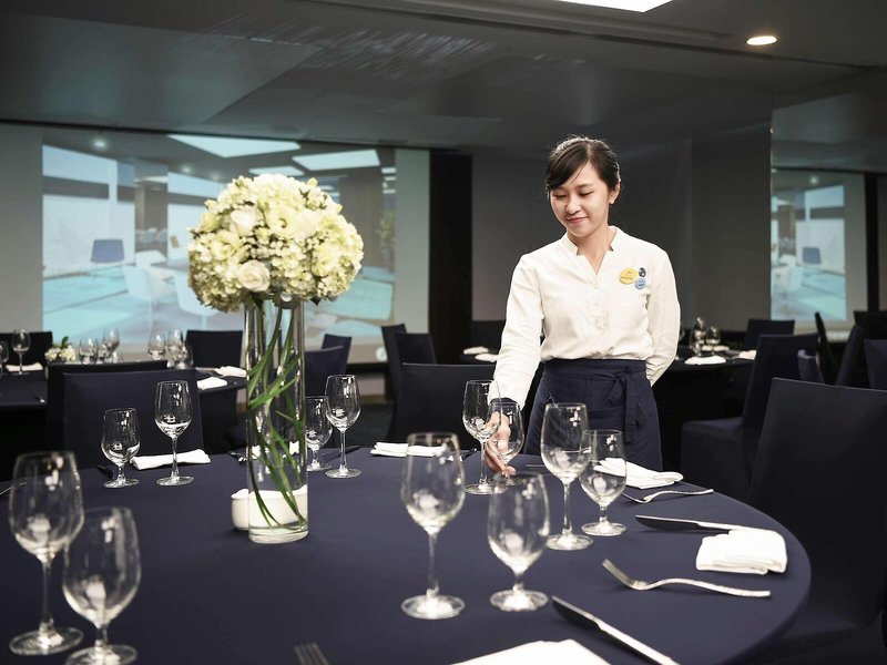 Novotel Suites Hanoi 22