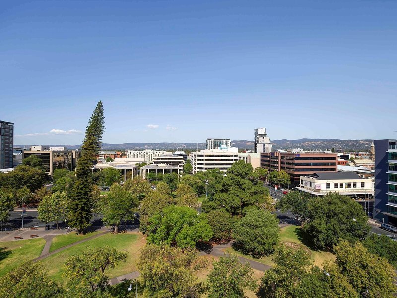 Mantra Hindmarsh Square 4