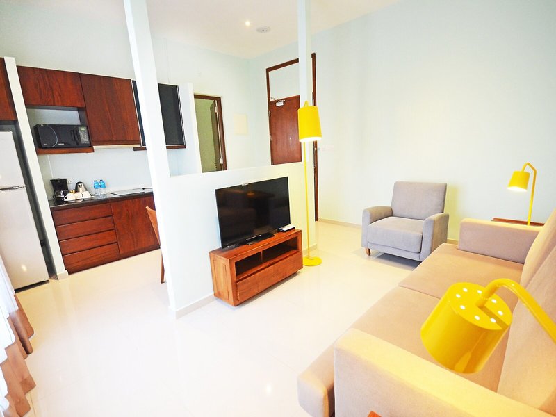 Ocean Edge Suites & Hotel Colombo 24