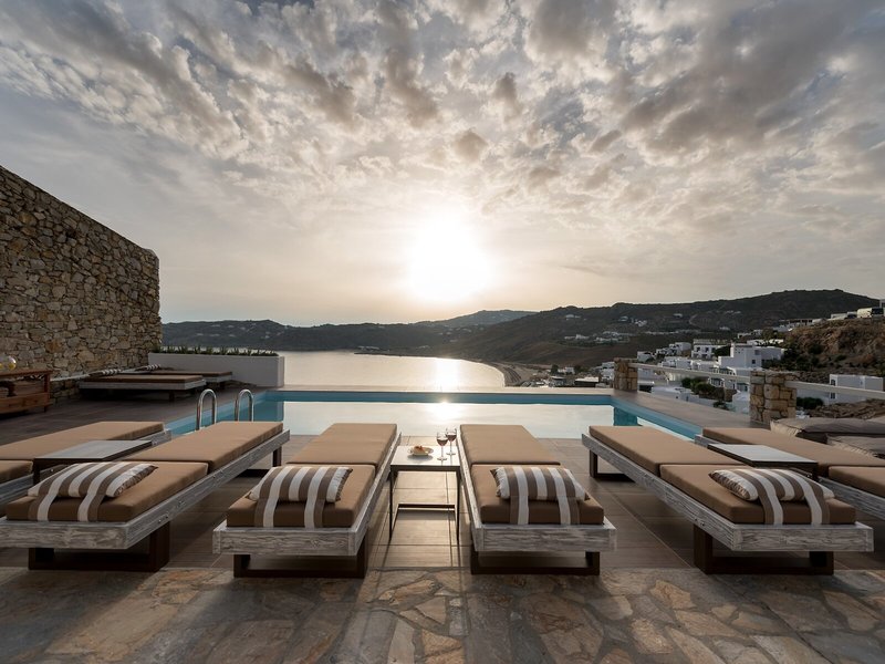Cova Suites Mykonos 7