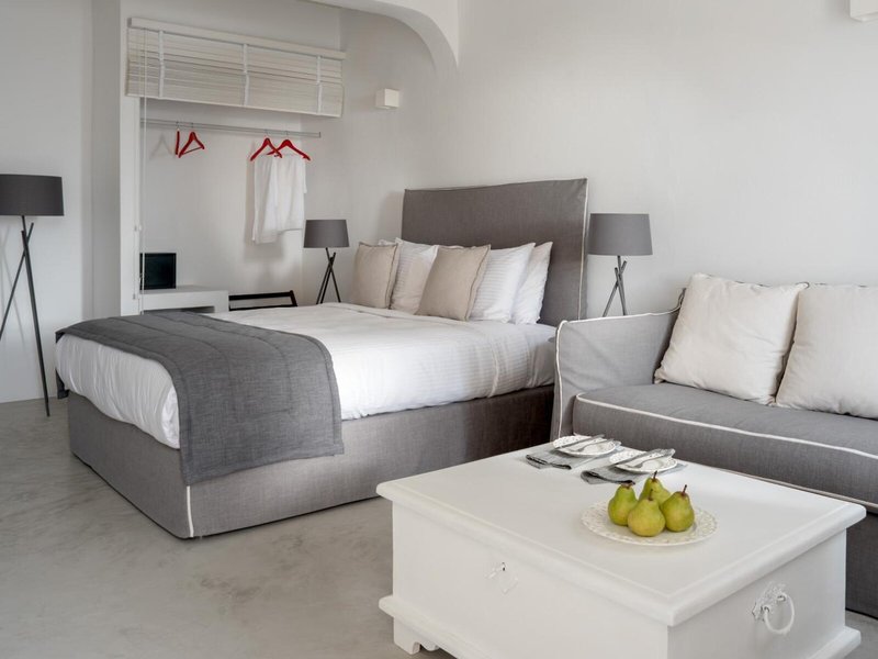Cova Suites Mykonos 33