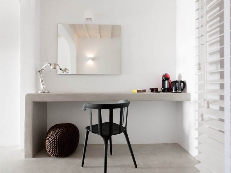 Cova Suites Mykonos 12