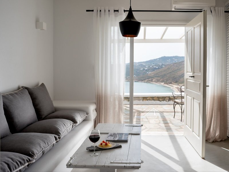 Cova Suites Mykonos 22