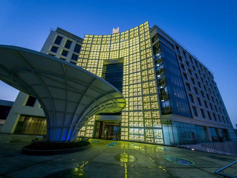 Grand Millennium Muscat 4