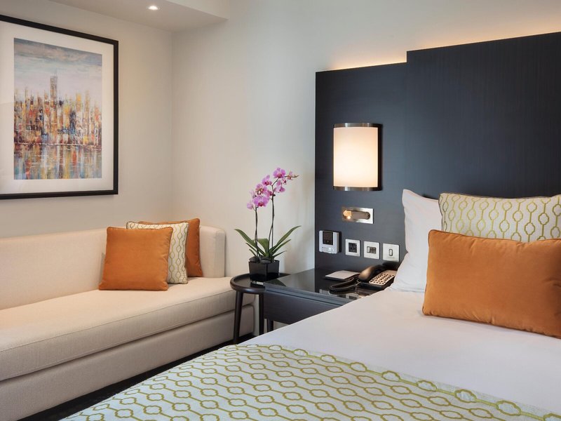 Crowne Plaza Bahrain 40