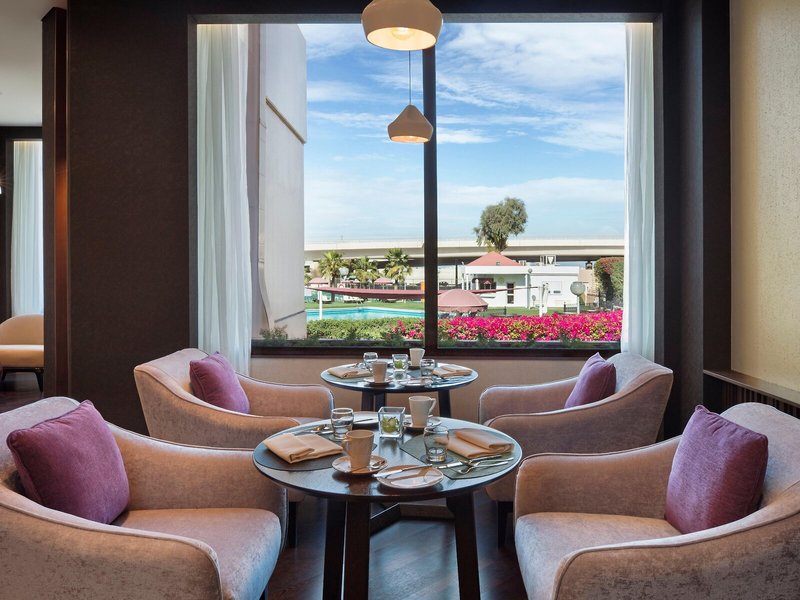 Crowne Plaza Bahrain 42