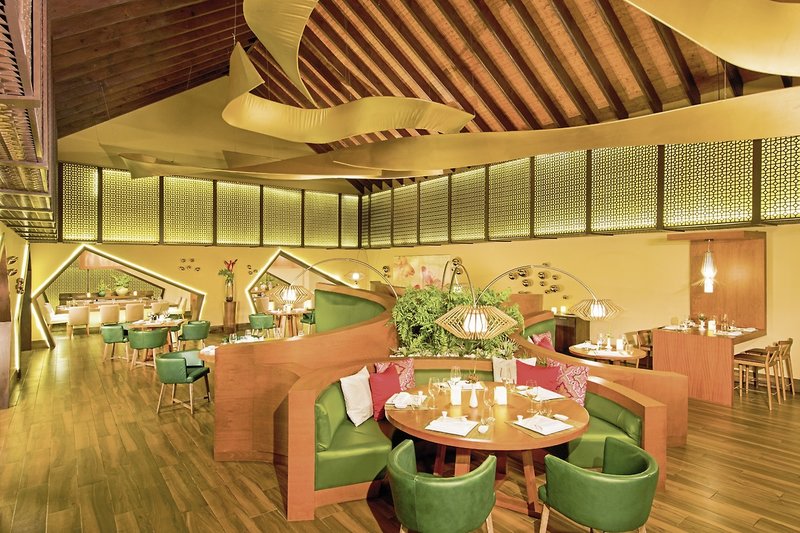 Dreams Onyx Resort & Spa 17