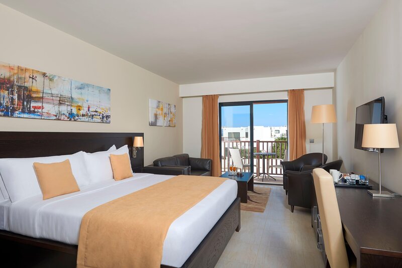 Melia Llana Beach 27