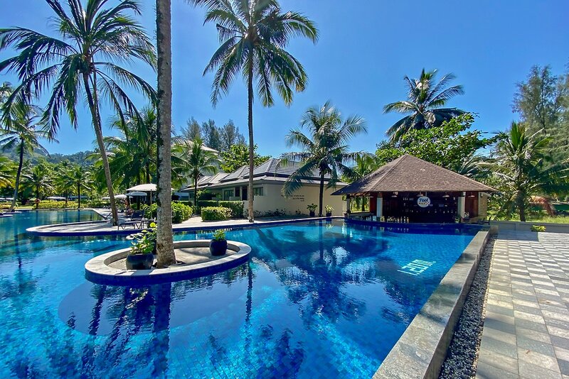 X10 Khaolak Resort 11