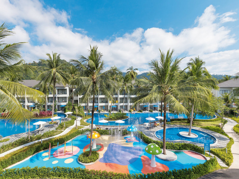 X10 Khaolak Resort 8