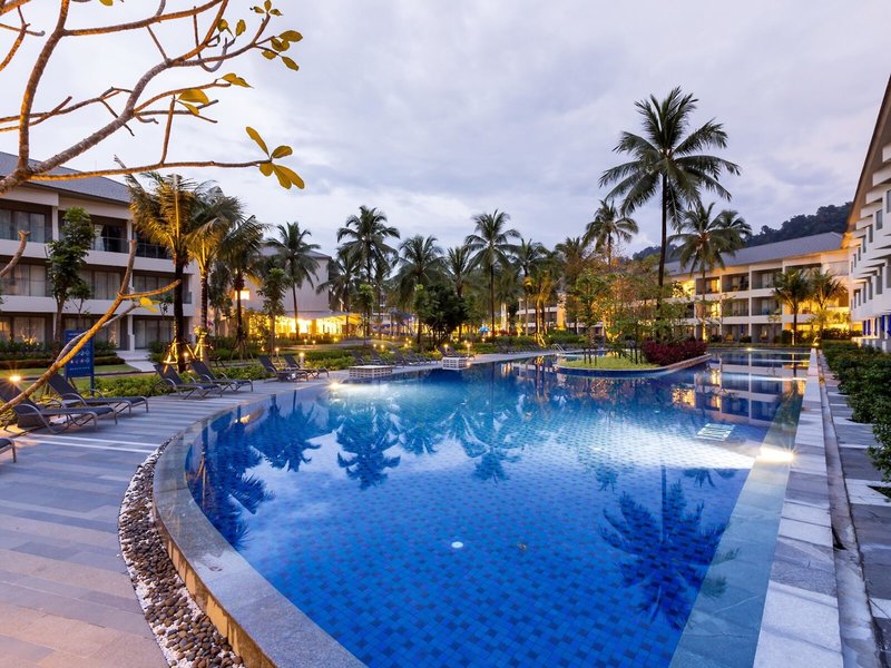 X10 Khaolak Resort 12