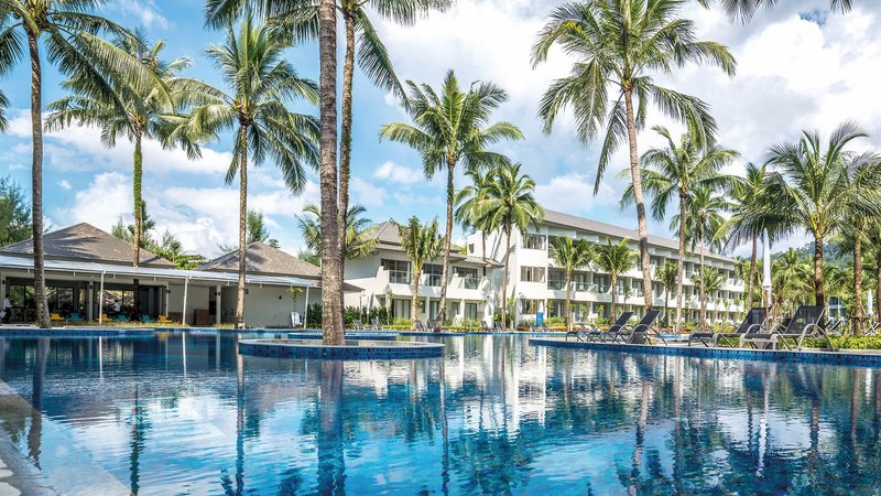 X10 Khaolak Resort 1
