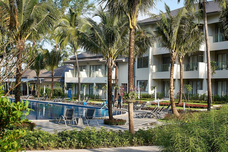 X10 Khaolak Resort 17