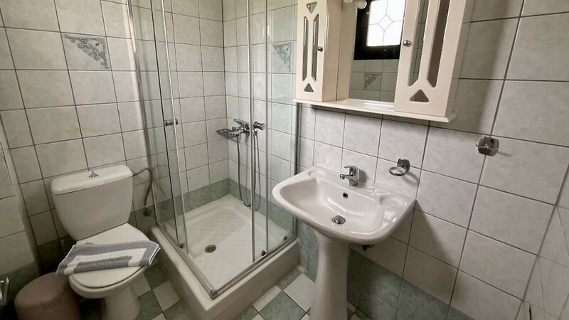 Aparthotel Niforos Studios 8 - Bathroom Example