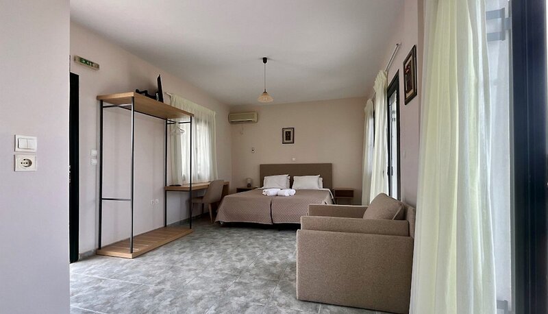 Aparthotel Niforos Studios 12 - Room Example