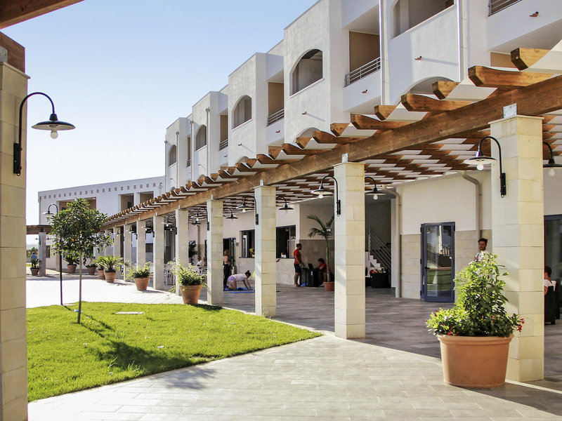Danaide Resort 29