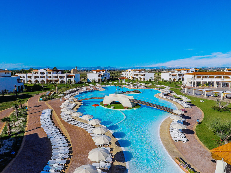 Danaide Resort 1