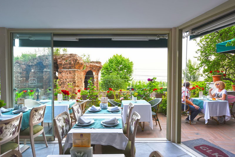 GLK PREMIER Sea Mansion Suites & Spa 5