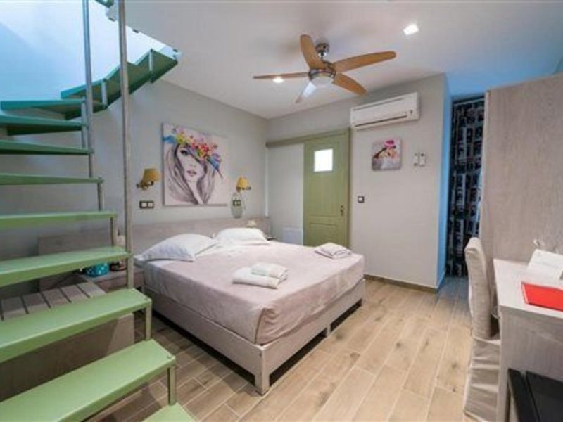 Fiscardonna Luxury Suites 8