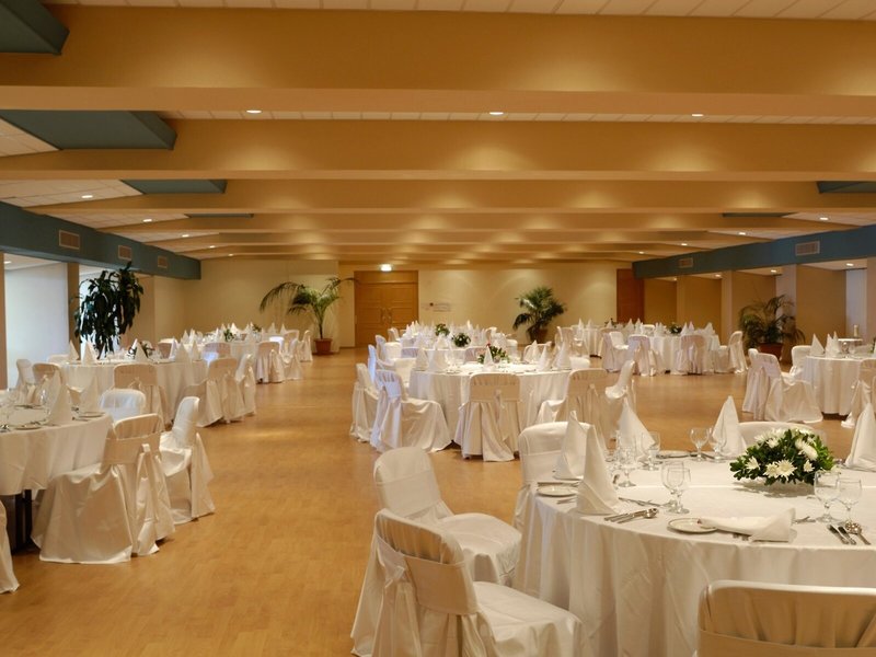 Constantinou Bros Athena Royal Beach 16 - Restaurant