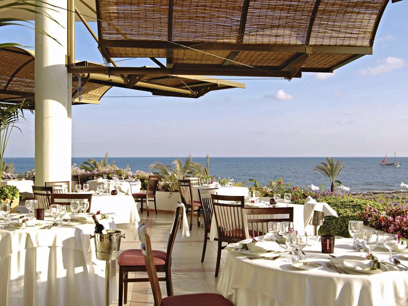 Constantinou Bros Athena Royal Beach 27 - Restaurant