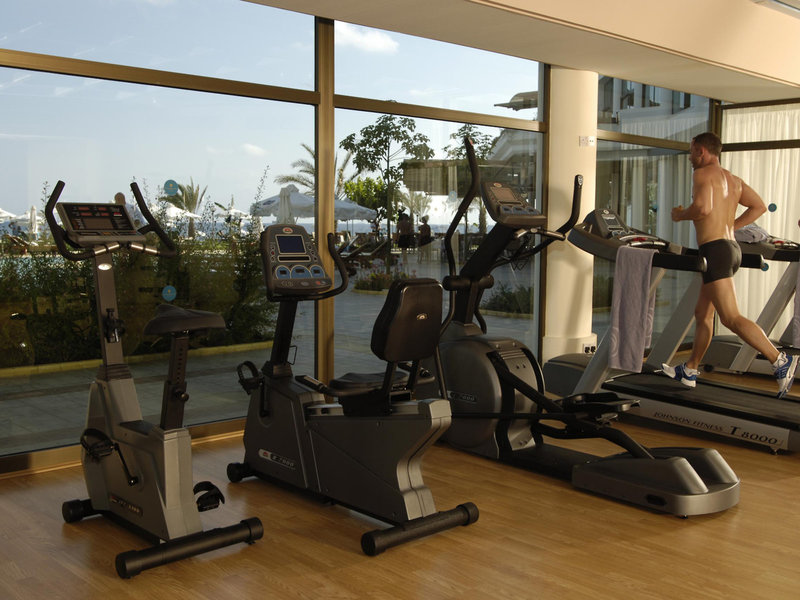 Constantinou Bros Athena Royal Beach 40 - Sports and leisure