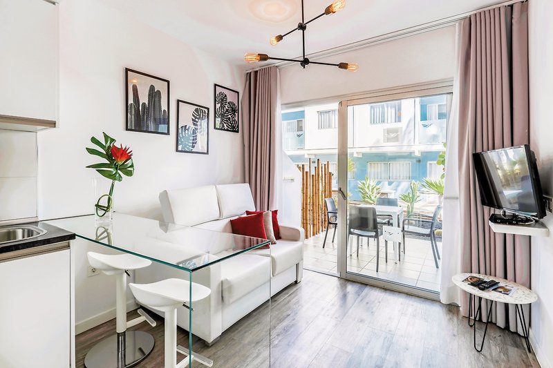 Bristol Sunset Beach 13