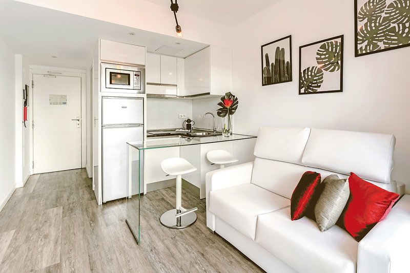 Bristol Sunset Beach 14