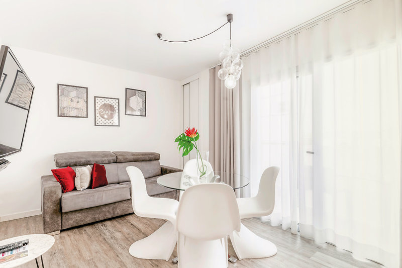 Bristol Sunset Beach 18