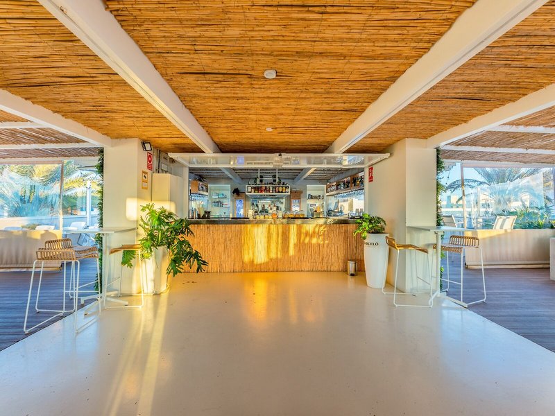 Bristol Sunset Beach 21