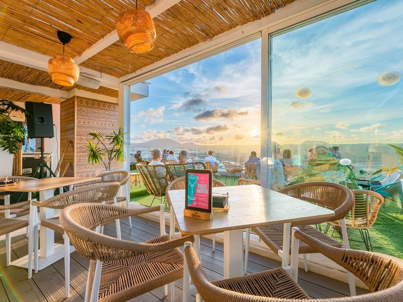 Bristol Sunset Beach 24