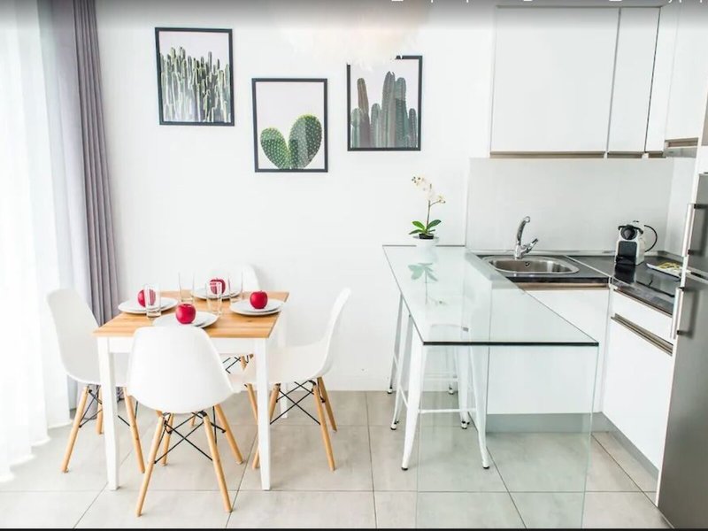 Bristol Sunset Beach 31