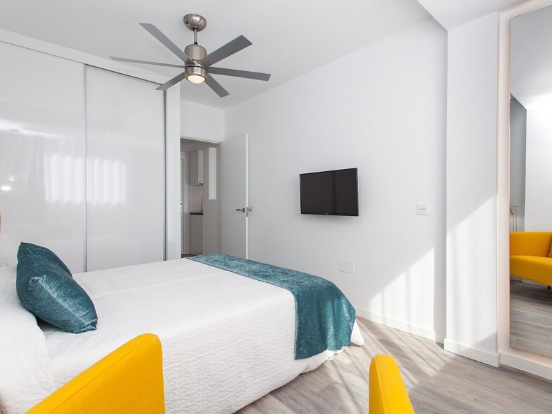 Bristol Sunset Beach 41