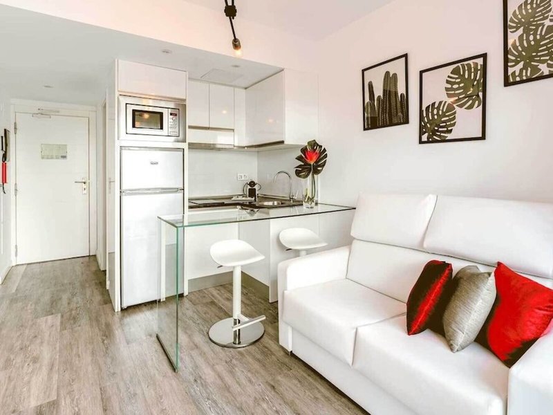 Bristol Sunset Beach 42