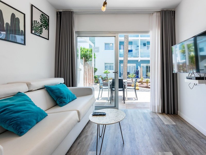 Bristol Sunset Beach 43