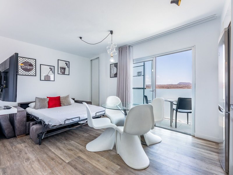 Bristol Sunset Beach 45