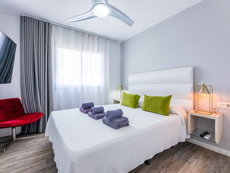 Bristol Sunset Beach 46