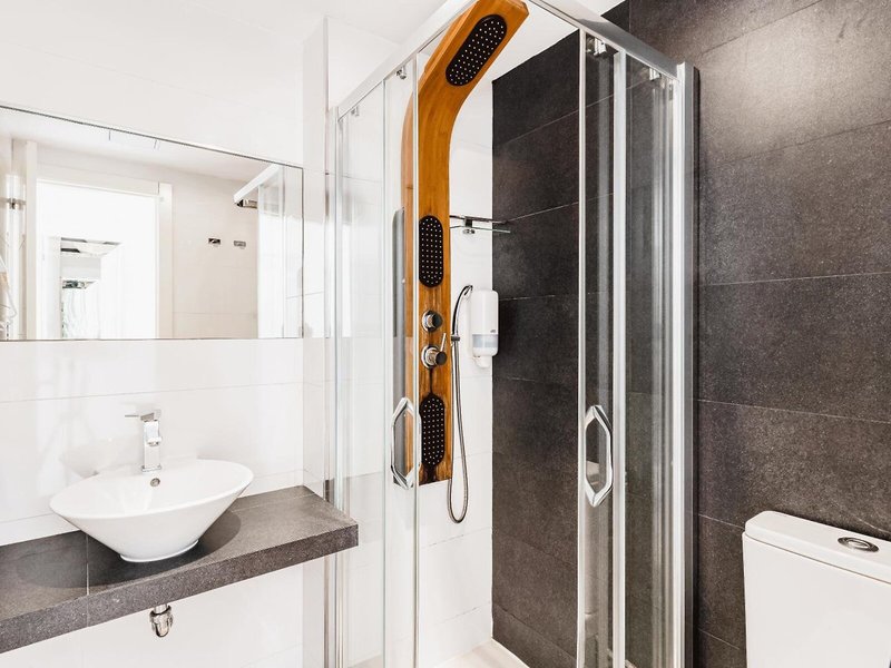 Bristol Sunset Beach 49