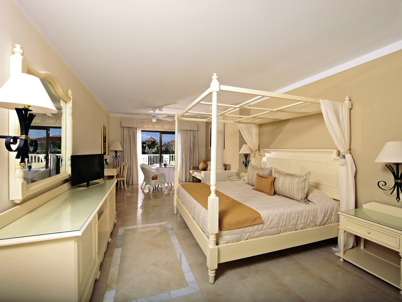 Bahia Principe Grand Aquamarine 33